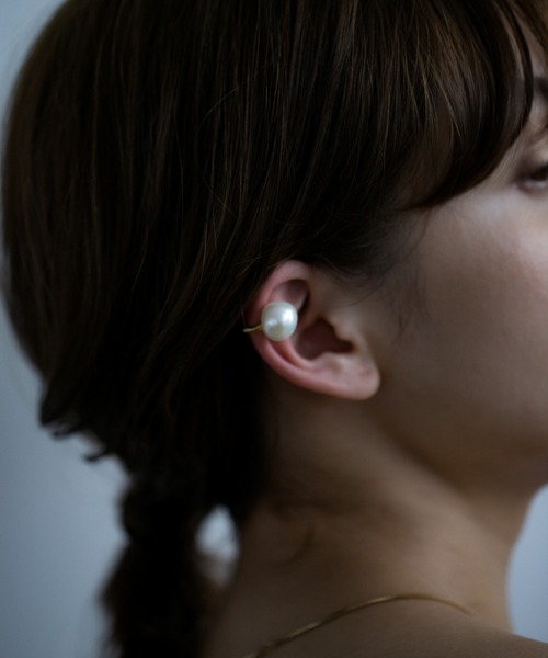 PAS TIERRA（パティエラ）の「Winter Limited 2 peace set ear cuffs（イヤーカフ・レディース・ゴールド・FREE）」の3枚目の写真