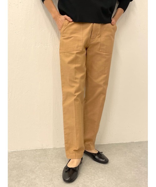 BEARDSLEY（ビアズリー）の「大きめなポケット ヒップラインをカバー 製品染めパンツ（その他パンツ・レディース・オレンジ/カーキ・FREE）」の2枚目の写真