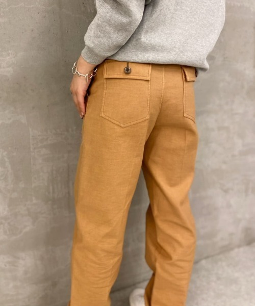 BEARDSLEY（ビアズリー）の「大きめなポケット ヒップラインをカバー 製品染めパンツ（その他パンツ・レディース・オレンジ/カーキ・FREE）」の3枚目の写真