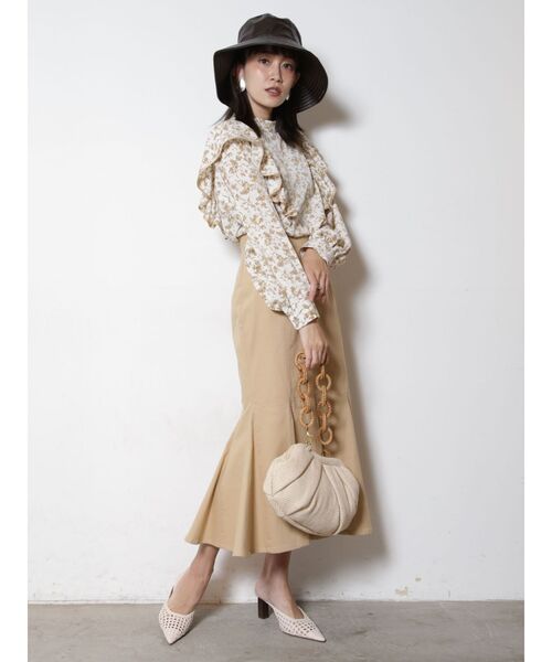 COTORICA（コトリカ）の「ストレッチチノマーメイドスカート（スカート・レディース・ライトブルー/ベージュ/ブラック・MEDIUM/SMALL）」の15枚目の写真