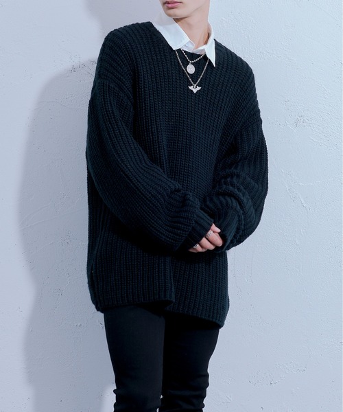 Ellno Loset（エルノロゼット）の「ロービングヤーンボリュームニット（ニット/セーター・メンズ・ブラック/ダークパープル・MEDIUM/LARGE）」の4枚目の写真