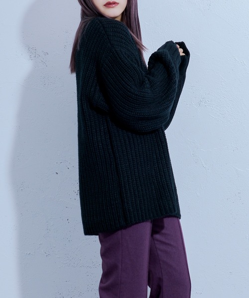 Ellno Loset（エルノロゼット）の「ロービングヤーンボリュームニット（ニット/セーター・メンズ・ブラック/ダークパープル・MEDIUM/LARGE）」の5枚目の写真