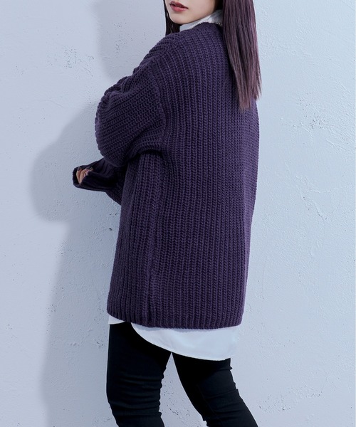 Ellno Loset（エルノロゼット）の「ロービングヤーンボリュームニット（ニット/セーター・メンズ・ブラック/ダークパープル・MEDIUM/LARGE）」の14枚目の写真