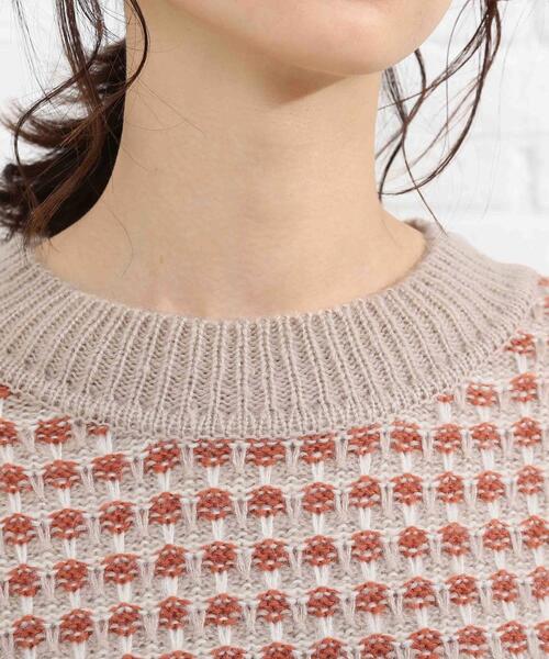 SHOO・LA・RUE（シューラルー）の「◆ジャカード柄ニット（ニット/セーター・レディース・グリーン系その他5/ブラック系3/ベージュ系3・00）」の4枚目の写真