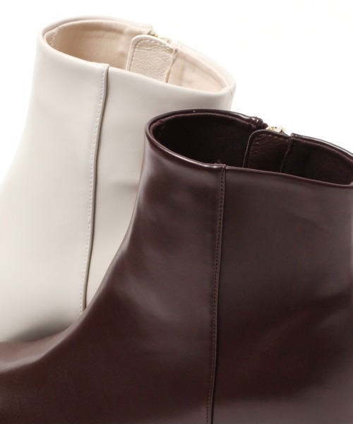 GLOBAL WORK（グローバルワーク）の「ラクッションハッスイスクエアＢＴ/239375（ブーツ・レディース・オフホワイト/ダークブラウン/ブラック・LARGE/MEDIUM）」の12枚目の写真