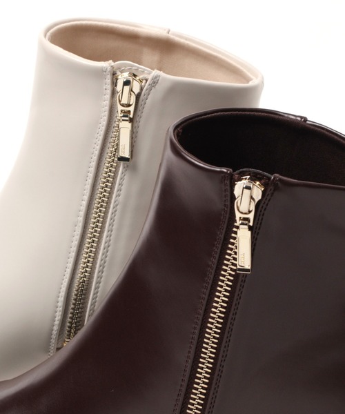 GLOBAL WORK（グローバルワーク）の「ラクッションハッスイスクエアＢＴ/239375（ブーツ・レディース・オフホワイト/ダークブラウン/ブラック・LARGE/MEDIUM）」の13枚目の写真