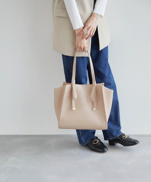 ROPE' PICNIC（ロペピクニック）の「【軽量】フラットリボンハンドルA4トートバッグ（トートバッグ・レディース・ブラック/ベージュ/ピンク系その他2・FREE）」の17枚目の写真