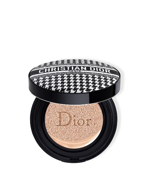 ディオールスキン フォーエヴァー クッション <ニュー ルック