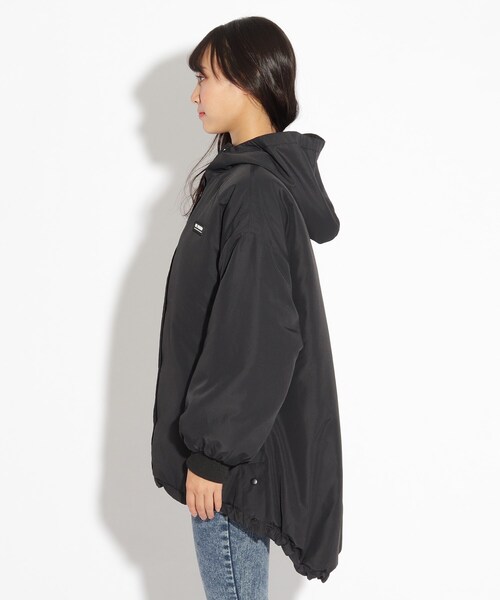 PINK-latte（ピンクラテ）の「◆あったかモンスターパーカーコート（その他アウター・キッズ・ブラック/グレー・02/16/15 ）」の4枚目の写真