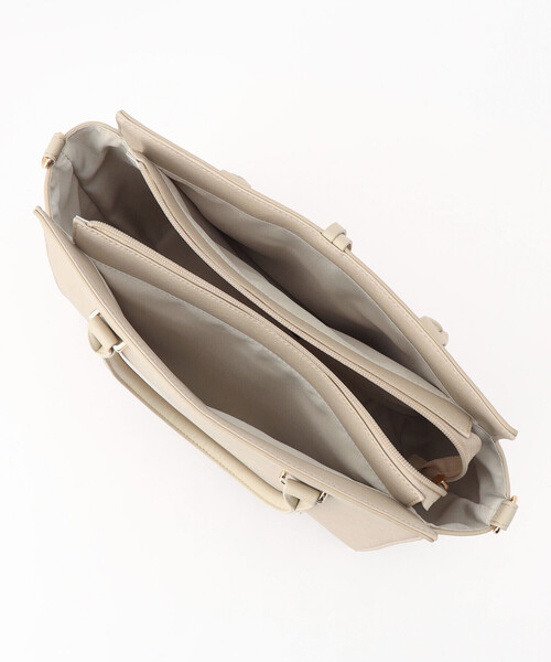 MONO COMME CA(モノコムサ)の「ロゴプレートトートバッグ(トートバッグ・レディース・ライトグレー/ベージュ/ブラック・FREE)」の22枚目の写真