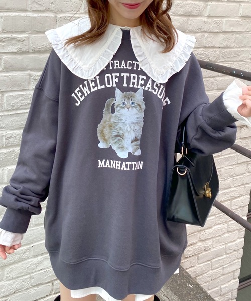 OLIVE des OLIVE（オリーブデオリーブ）の「ルーズなCatスウェット/トレーナー（スウェット・レディース・ライトグレー/アイボリー/スミクロ・FREE）」の2枚目の写真