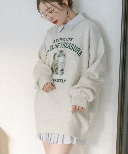 OLIVE des OLIVE（オリーブデオリーブ）の「ルーズなCatスウェット/トレーナー（スウェット・レディース・ライトグレー/アイボリー/スミクロ・FREE）」の3枚目の写真