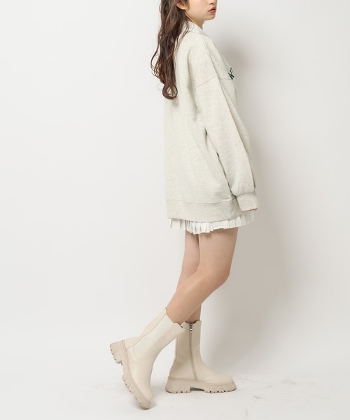 OLIVE des OLIVE（オリーブデオリーブ）の「ルーズなCatスウェット/トレーナー（スウェット・レディース・ライトグレー/アイボリー/スミクロ・FREE）」の13枚目の写真