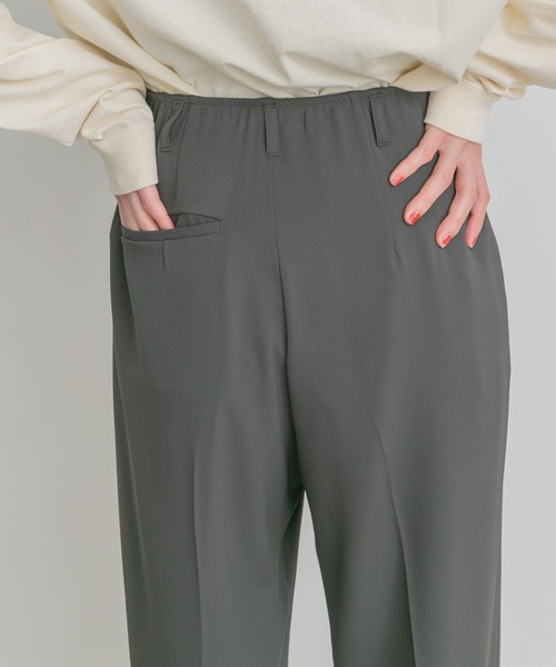 KBF（ケイビーエフ）の「イージースラックス（その他パンツ・レディース・チャコールグレー/オフホワイト・ONE）」の21枚目の写真