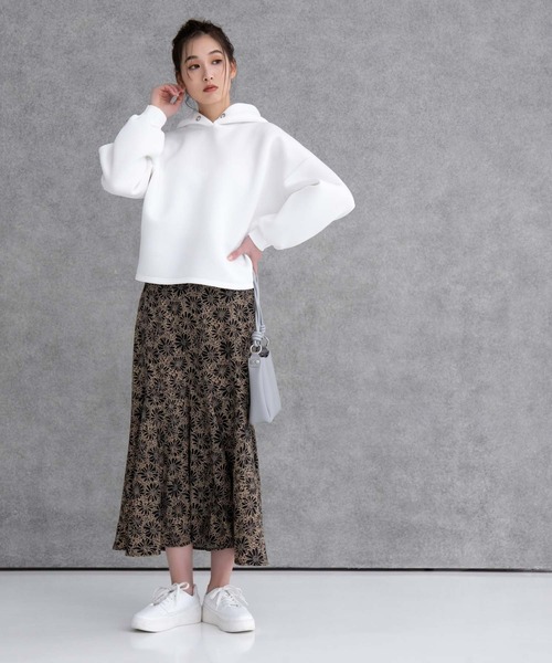 fifth（フィフス）の「バックロングダンボールパーカー（パーカー・レディース・ホワイト/ネイビー・M）」の22枚目の写真