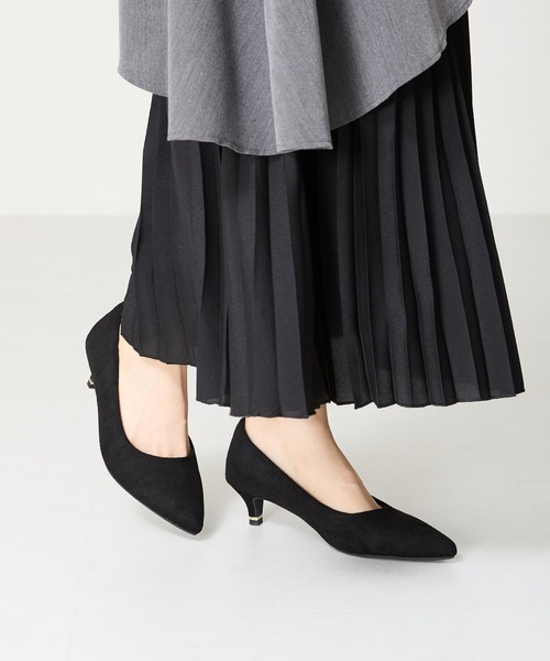 ORiental TRaffic（オリエンタルトラフィック）の「跳べるパンプス メタリックラインヒール R-3206（パンプス・レディース・ブラック/ネイビー/レッド/ベージュ/ピンク/ブラック×ブラック・33/34/35/37/38/40/42/43/36/39/41）」の3枚目の写真