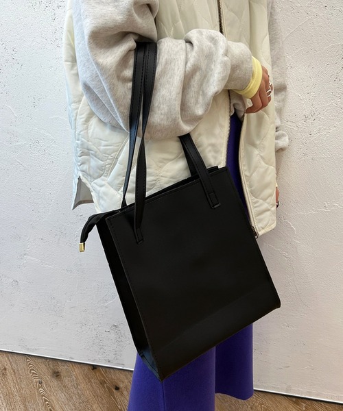 apres jour mignon(アプレジュールミニョン)の「【apresjour mignon×ARIAZ】シンプルトートバッグ(トートバッグ・レディース・ブラック・ONESIZE)」の1枚目の写真