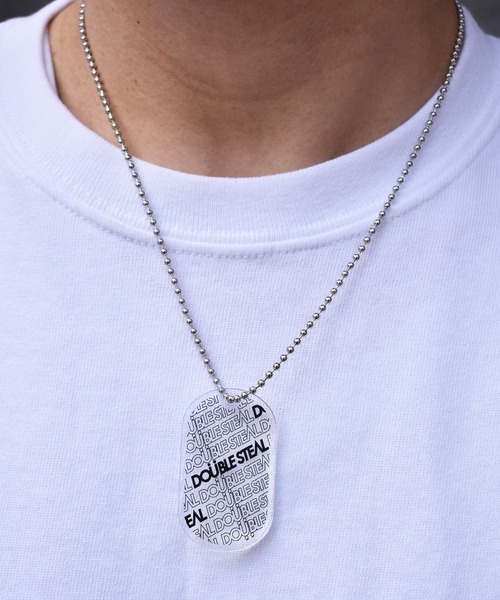 DOUBLE STEAL(ダブルスティール)の「Acrylic Dogtag Necklace(ネックレス・メンズ・ホワイト系その他3/ホワイト系その他4/ブラック系その他/ブラック系その他3/ブラック系その他2/ブラック系その他4/ホワイト系その他2/ホワイト系その他・FREE)」の4枚目の写真