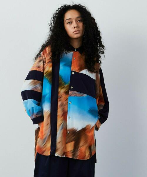 FRAPBOIS（フラボア）の「ミスティー シャツ（シャツ/ブラウス・レディース・オレンジ系その他/ブラック系その他・1/2）」の2枚目の写真