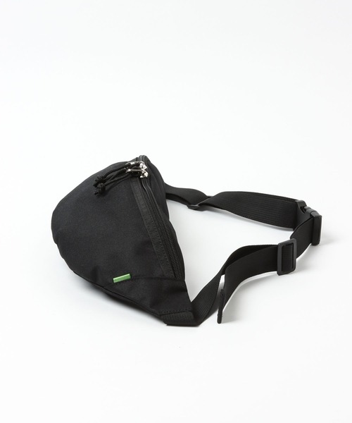 LEPSIM（レプシィム）の「撥水ナイロンボディBAG　274686（ボディバッグ/ウエストポーチ・レディース・ブラック/グリーン/グレイッシュベージュ・ONE SIZE）」の9枚目の写真