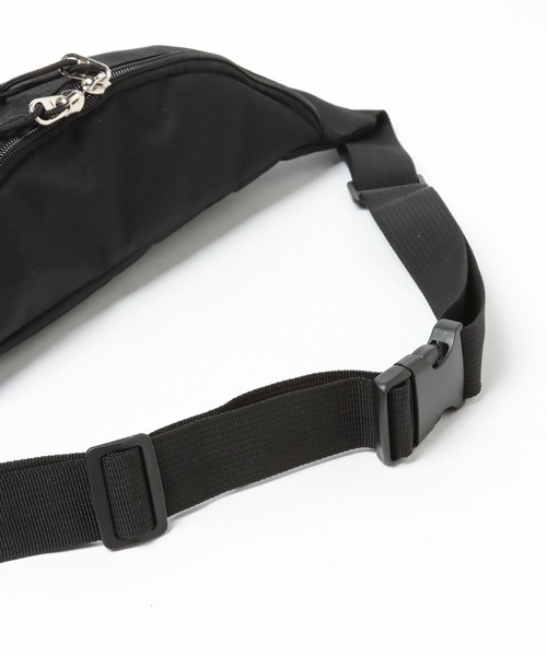 LEPSIM（レプシィム）の「撥水ナイロンボディBAG　274686（ボディバッグ/ウエストポーチ・レディース・ブラック/グリーン/グレイッシュベージュ・ONE SIZE）」の17枚目の写真