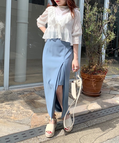 OLIVE des OLIVE(オリーブデオリーブ)の「メロウノースリインナー(Tシャツ/カットソー・レディース・ブラック/ベージュ/オフホワイト/サックスブルー/イエロー・FREE)」の6枚目の写真