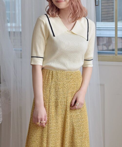 ems excite（エムズエキサイト）の「デカ襟半袖ニット（ニット/セーター・レディース・ブラック/オフホワイト/ブルー/ブラック系その他3・FREE）」の9枚目の写真