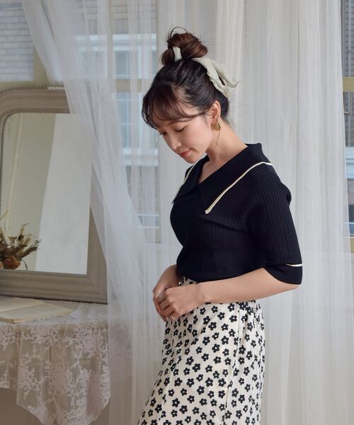 ems excite（エムズエキサイト）の「デカ襟半袖ニット（ニット/セーター・レディース・ブラック/オフホワイト/ブルー/ブラック系その他3・FREE）」の17枚目の写真