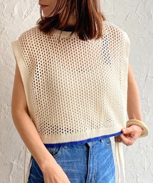 She's Closet（シーズクローゼット）の「クルーネックメッシュ編み透かし柄サイドリボンショートニットベスト（ベスト）」