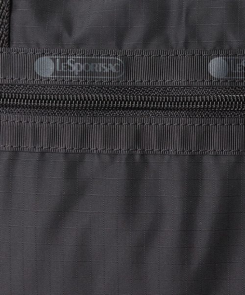 LeSportsac(レスポートサック)の「EVERYDAY TH BACKPACK リサイクルドブラックJP(バックパック/リュック・レディース・ブラック・FREE)」の14枚目の写真