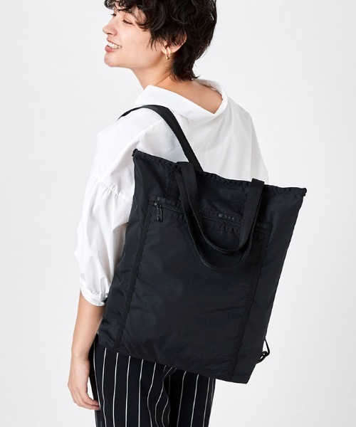 LeSportsac（レスポートサック）の「EVERYDAY TH BACKPACK リサイクル