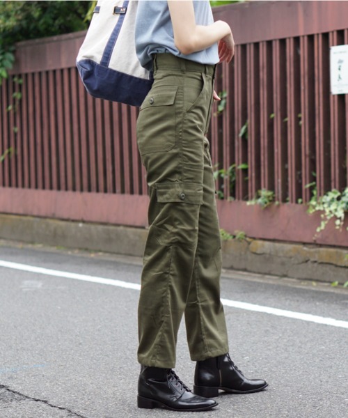 C.E.L.STORE（セルストア）の「U.S MILITARY/ユーエスミリタリー DEAD STOCK 6POCKET CARGO デッドストック6ポケットカーゴパンツ（カーゴパンツ・レディース・オリーブ・26inch/27inch/25inch）」の6枚目の写真