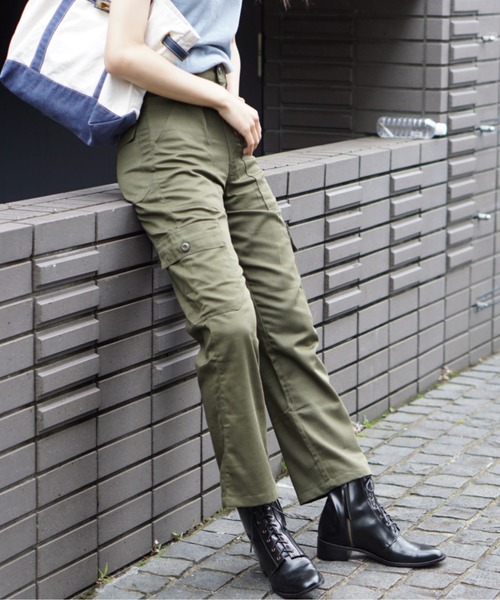 C.E.L.STORE（セルストア）の「U.S MILITARY/ユーエスミリタリー DEAD STOCK 6POCKET CARGO デッドストック6ポケットカーゴパンツ（カーゴパンツ・レディース・オリーブ・26inch/27inch/25inch）」の4枚目の写真