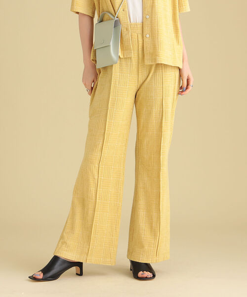 Ray BEAMS（レイビームス）の「Ray BEAMS / パイル ジャカード フレア パンツ（その他パンツ・レディース・イエロー/ケリー・0/1）」の11枚目の写真