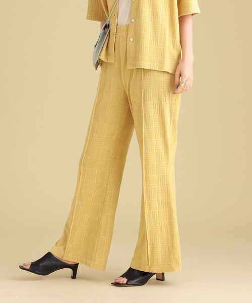 Ray BEAMS カラーサージ フレアパンツ Ray BEAMS（レイビームス）の「Ray BEAMS / カラー サージ