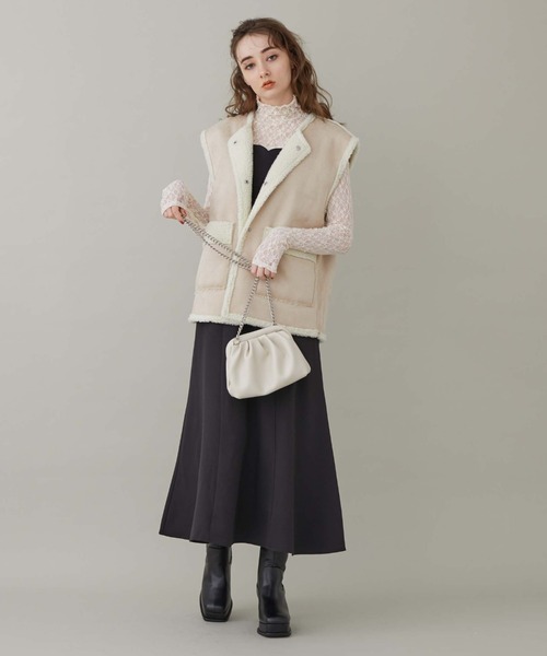 archives（アルシーヴ）の「ＢａｃｋオープンレースＴＯＰＳ（Tシャツ/カットソー・レディース・ブラック/アイボリー・MEDIUM）」の6枚目の写真