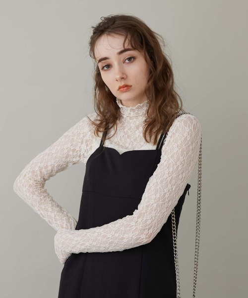 archives（アルシーヴ）の「ＢａｃｋオープンレースＴＯＰＳ（Tシャツ/カットソー・レディース・ブラック/アイボリー・MEDIUM）」の12枚目の写真