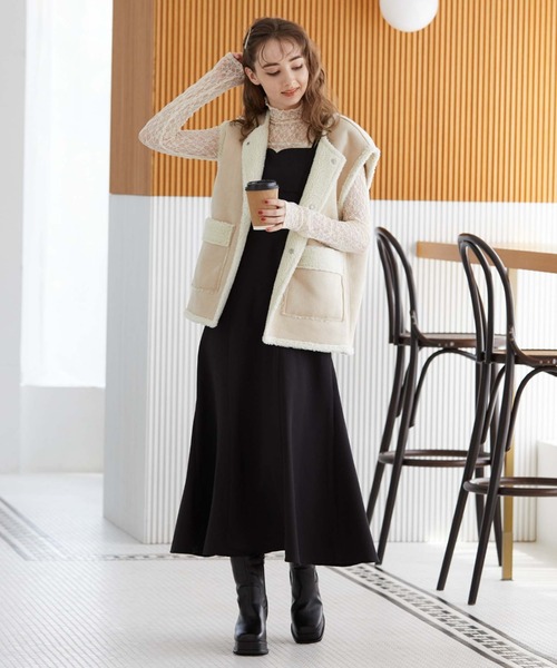 archives（アルシーヴ）の「ＢａｃｋオープンレースＴＯＰＳ（Tシャツ/カットソー・レディース・ブラック/アイボリー・MEDIUM）」の3枚目の写真