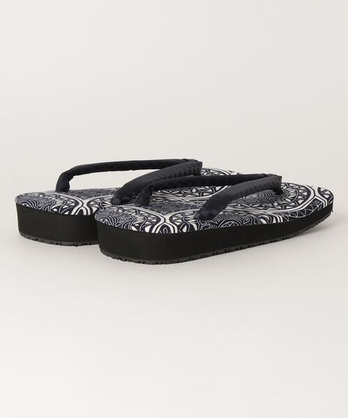 chumchum（チャムチャム）の「メンズ セッタトングサンダル（サンダル・メンズ・ダークネイビー/マルチ/ストライプ/ライトグレー/ネイビー/グレー/イエロー/カラフル・FREE）」の9枚目の写真