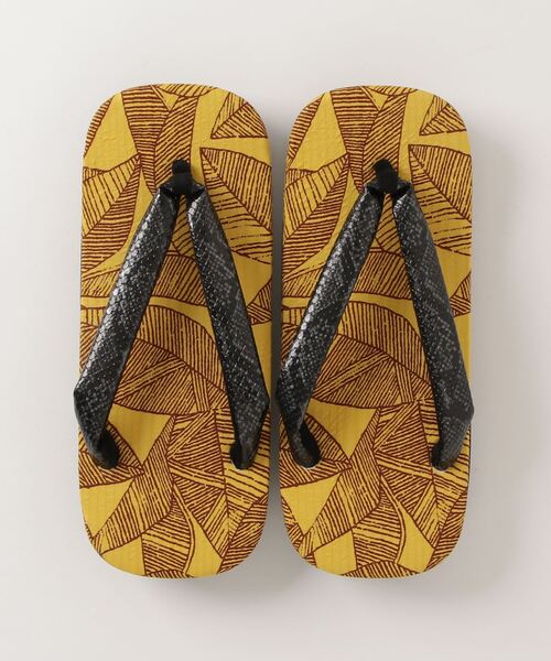 chumchum（チャムチャム）の「メンズ セッタトングサンダル（サンダル・メンズ・ダークネイビー/マルチ/ストライプ/ライトグレー/ネイビー/グレー/イエロー/カラフル・FREE）」の5枚目の写真