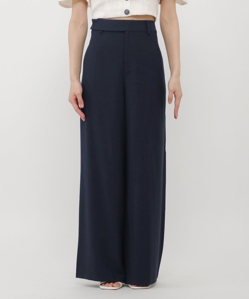Love,Bonito(ラブボニート)の「モード ストレートレッグパンツ(その他パンツ・レディース・ベージュ・MEDIUM/LARGE/SMALL)」の5枚目の写真