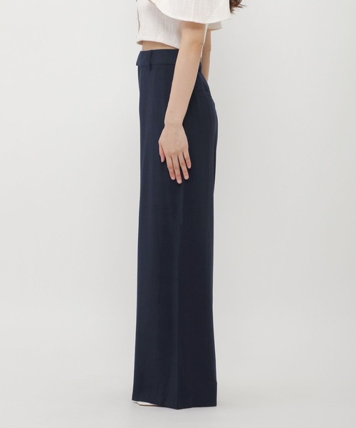 Love,Bonito(ラブボニート)の「モード ストレートレッグパンツ(その他パンツ・レディース・ベージュ・MEDIUM/LARGE/SMALL)」の6枚目の写真