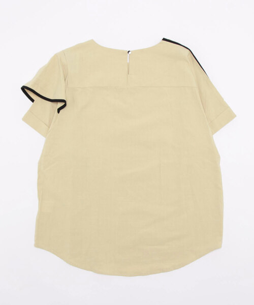 Q（キュー）の「バイカラーアシメブラウス（シャツ/ブラウス・レディース・ホワイト/ベージュ・MEDIUM）」の7枚目の写真