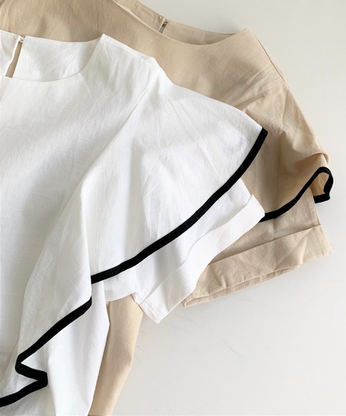 Q（キュー）の「バイカラーアシメブラウス（シャツ/ブラウス・レディース・ホワイト/ベージュ・MEDIUM）」の9枚目の写真