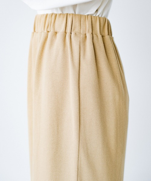 haco!（ハコ）の「シンプルなのに大人っぽさ2割増！シルエットにこだわった　やさしい着心地のすらり見えカットソースカートby who made me（スカート・レディース・ブラック/ベージュ/グリーン/ピンク・SMALL/MEDIUM/LARGE/X-LARGE）」の16枚目の写真