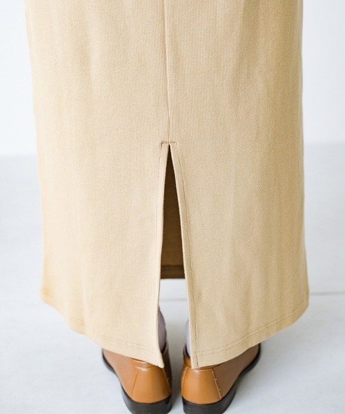 haco!（ハコ）の「シンプルなのに大人っぽさ2割増！シルエットにこだわった　やさしい着心地のすらり見えカットソースカートby who made me（スカート・レディース・ブラック/ベージュ/グリーン/ピンク・SMALL/MEDIUM/LARGE/X-LARGE）」の6枚目の写真