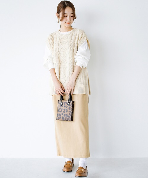 haco!（ハコ）の「シンプルなのに大人っぽさ2割増！シルエットにこだわった　やさしい着心地のすらり見えカットソースカートby who made me（スカート・レディース・ブラック/ベージュ/グリーン/ピンク・SMALL/MEDIUM/LARGE/X-LARGE）」の10枚目の写真