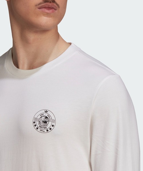 adidas(アディダス)の「ディズニー 長袖Tシャツ / ロンT / アディダスオリジナルス(Tシャツ/カットソー・メンズ・ホワイト/ブラック・SMALL/XX-LARGE/3XL/LARGE/X-LARGE/MEDIUM/X-SMALL)」の3枚目の写真