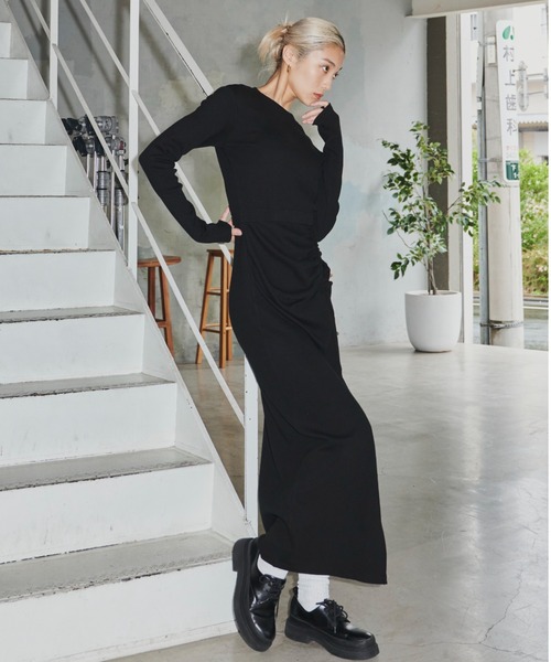 FIG&VIPER（フィグアンドバイパー）の「リブニットスリットギャザーロングワンピース（ワンピース・レディース・ブラック/モカ/ネイビー・FREE）」の14枚目の写真