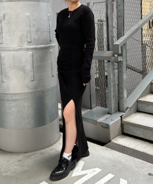 FIG&VIPER（フィグアンドバイパー）の「リブニットスリットギャザーロングワンピース（ワンピース・レディース・ブラック/モカ/ネイビー・FREE）」の19枚目の写真